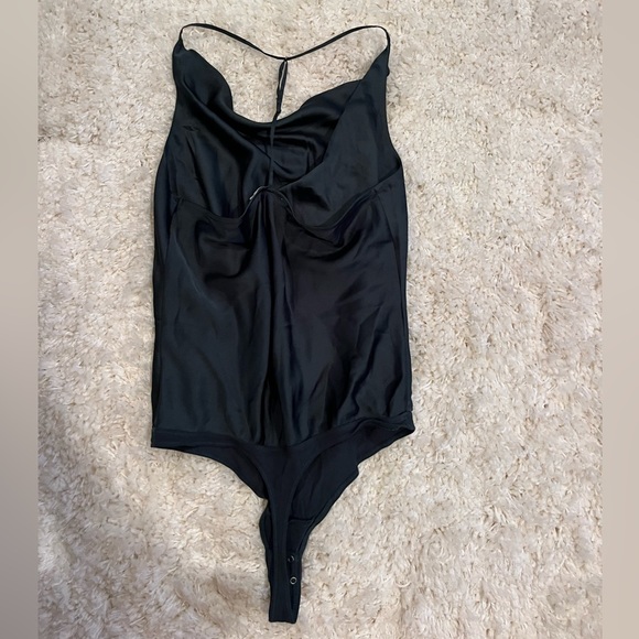 Abercrombie & Fitch Adjustable Cowl Neck Bodysuit - Picture 2 of 3